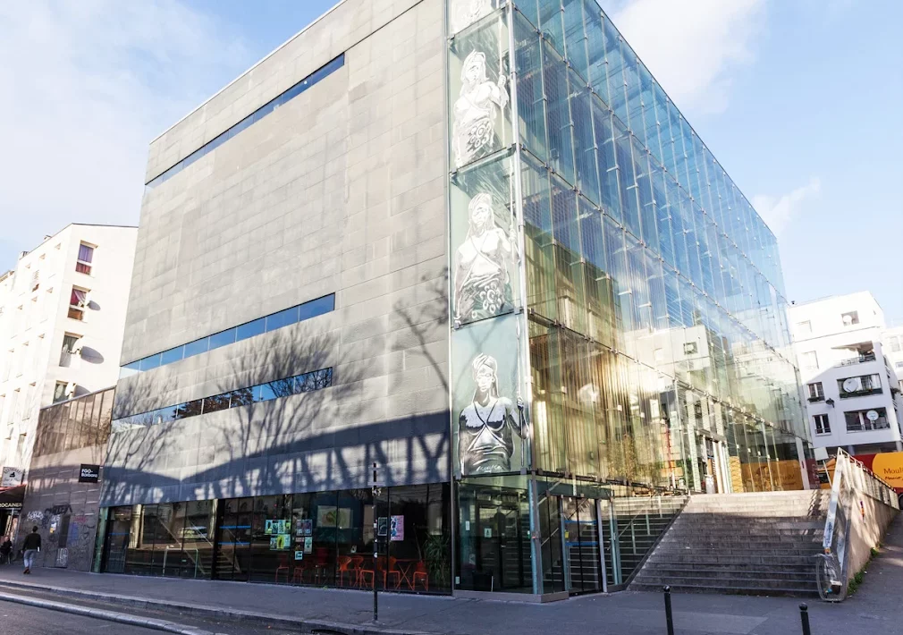 Bâtiment FGO Barbara dans le 18e arrondissement